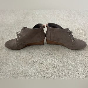 Brown wedged booties with ties!